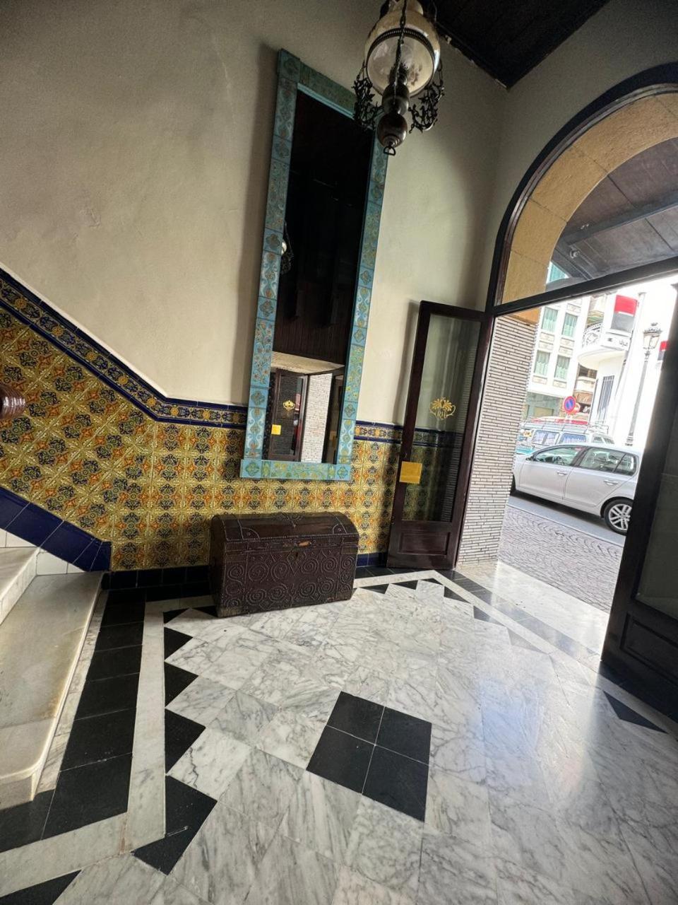 Hotel Regina Tétouan エクステリア 写真